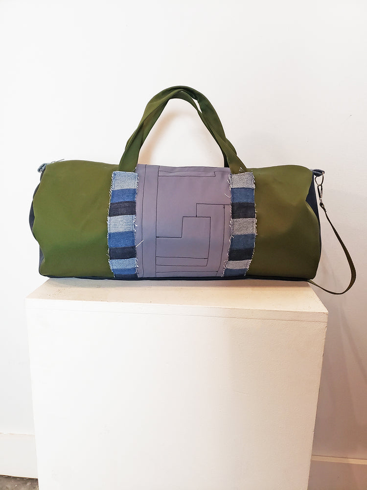 Colorblock Duffle Bag: Olive